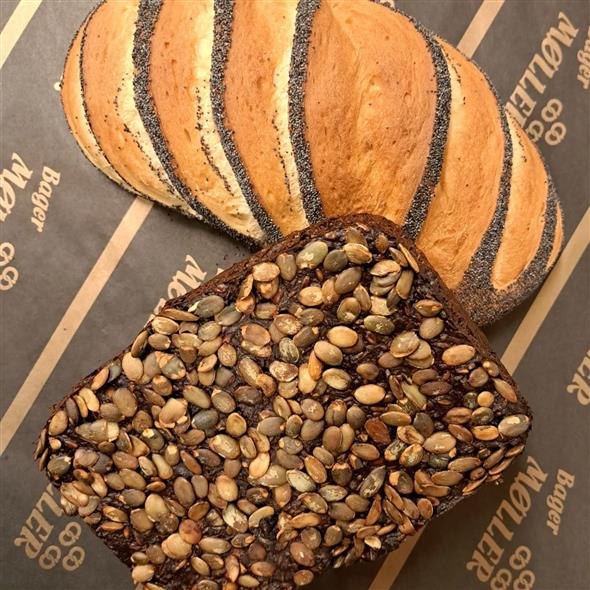 1 rugbrød + 1 franskbrød