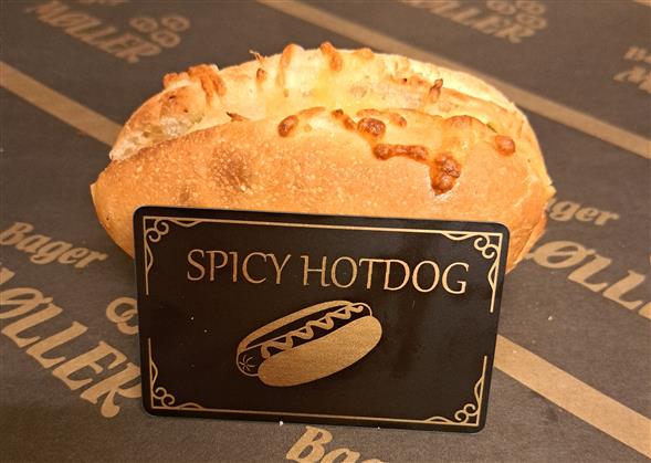 Grab&go spicy hotdog